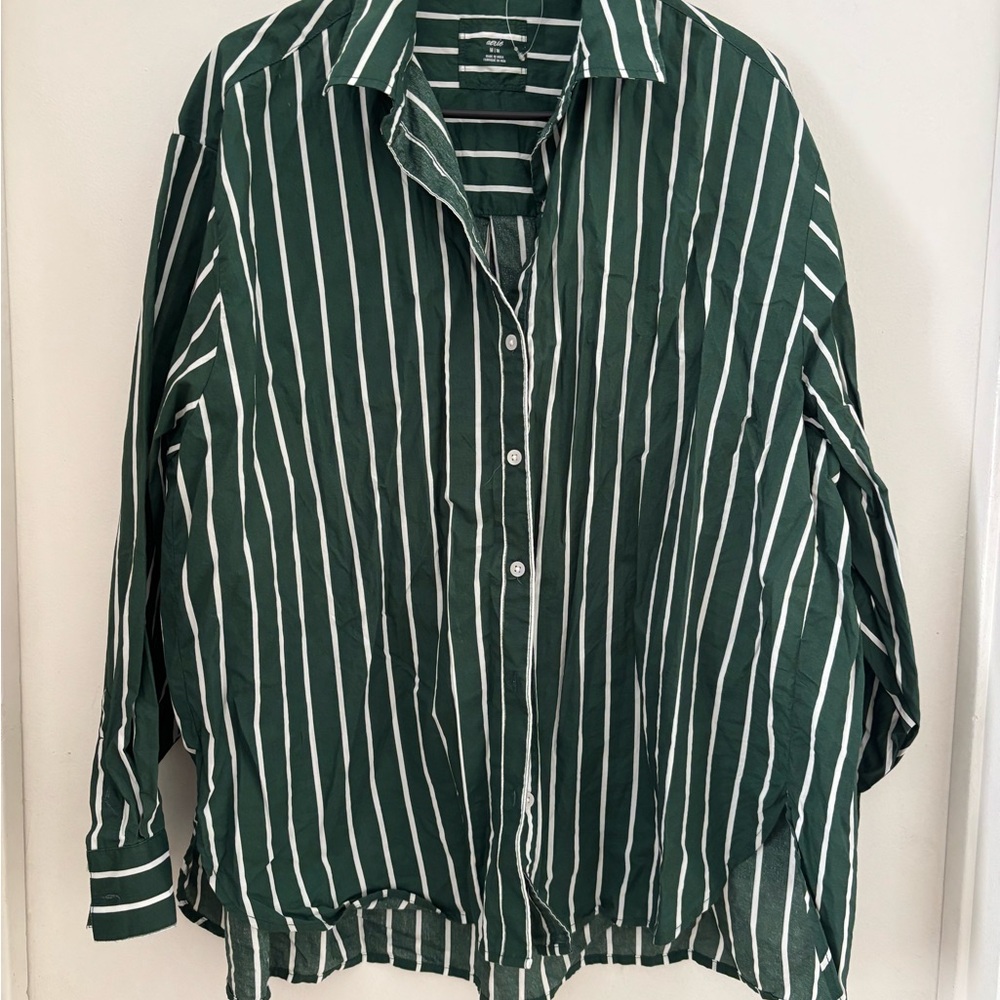 AERIE Oversized Green and White Cotton Striped Button-Up Shirt size medium